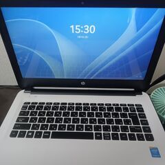HP白　Corei3搭載　高速SSD240G搭載 Wifi対応　　カメラ内蔵の画像
