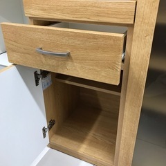 キッチンボード、食器棚（ニトリ）の画像