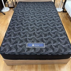 三幸コーポレーション セミダブルベッド、20cm マット 幅120cm Used