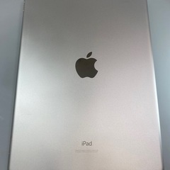 iPad 第七世代シルバー