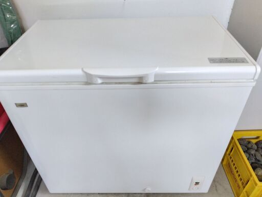 2019年製　ハイアール　上開き冷凍庫　205L
