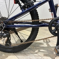 ヨツバサイクル 22インチ ネイビーホワイト