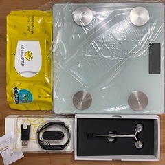 【取引進行中】chocoZAP 体重計、ヘルスウォッチなどの画像