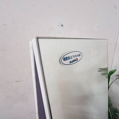 【新品・未使用】 ディスプレイミラー　姿見　スタンドミラー　マガジンラックの画像