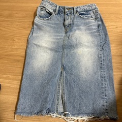 お値下げ🌼アズールバイマウジー　タイトスカートの画像