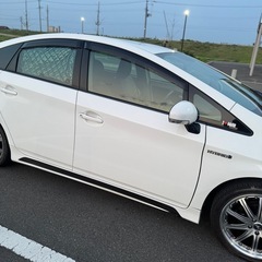 車検残R9.6/28迄 エンジンスターター ヒッチメンバー ローン 対応 30 プリウス ハイブリッドの画像