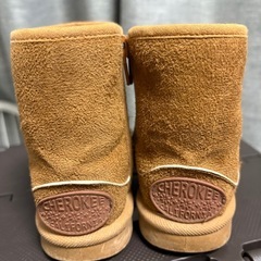 Cherokee ブラウン ジッパーブーツの画像