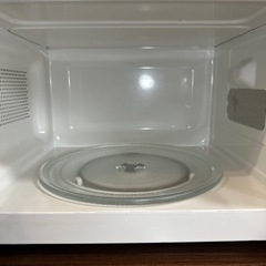 【美品】アイリスオーヤマ　2021年製　電子レンジ（IMG-T177-6-W）の画像