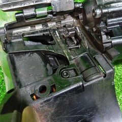 MAX 型番不明(HN-90N3?) 高圧釘打ち機【市川行徳店】【店頭取引限定】【中古】管理番号：IT6M717GWBQWの画像