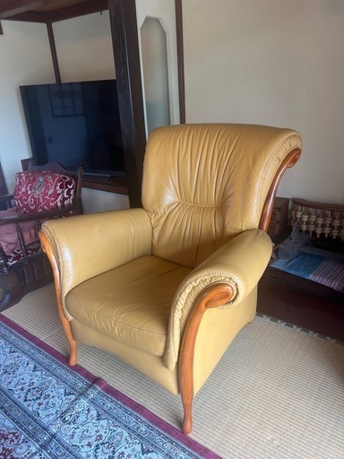 本革　　　チェアー　アンティーク