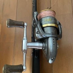 エギングロッドとリールセット　先っぽ折れた竿　治せる方いかが　の画像
