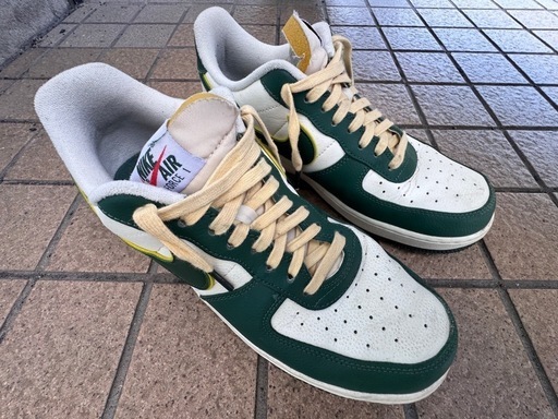 NIKE エアフォースワン 緑