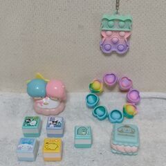 サンリオ5個＆すみっコキャラスタンプ＆ポムポムプリンミニライト＆...