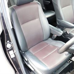 乗出し価格!! 車検7年12月 エスクァイア 26年式 7.8万km ４ＷＤ 修復歴無し ナビ スマートキー 禁煙車 諸費用コミコミ！の画像