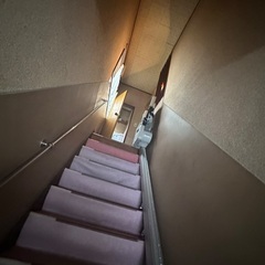 電動　椅子式階段昇降機の画像