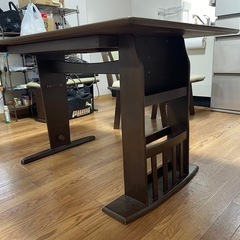 （取引者決定済）ダイニングテーブルセットの画像