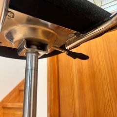 カウンターチェア　椅子　バーカンチェアの画像