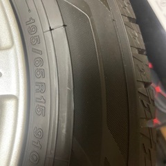 スタッドレスタイヤホイール．プリウス30-50系の画像