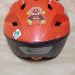 子供用硬質ヘルメットの画像