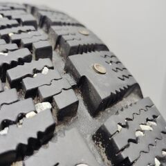 HANKOOK W404 185/65R14 14インチ スパイクタイヤ スタッドレス 4本 バリ溝 希少 カップピン ウイングロード モビリオ サニー等　(KTI420)クレジットカード QRコード決済可能の画像