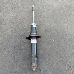 grs182クラウンフロントショックアブソーバーの画像