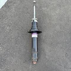 grs182クラウンフロントショックアブソーバーの画像
