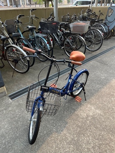 折り畳み自転車　20インチ