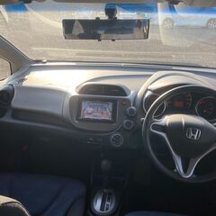 コミコミ価格！！　フィット！！４WD！！５万キロ台！！の画像