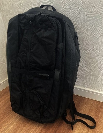 ビジネスリュック　ブラックエンバー