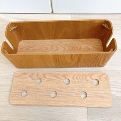 ニトリ　木目調ケーブル収納ボックスの画像