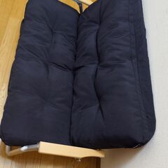 アウトドア用ベンチの画像