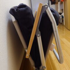 アウトドア用ベンチの画像