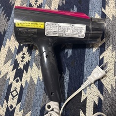 ドライヤー パナソニックの画像