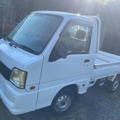 サンバートラック4ＷD MTの画像