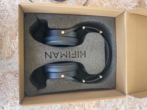 ? HIFIMAN Sundara オープン型ヘッドホン（美品） ¥19000
