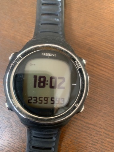 スント　フリーダイビング用ダイブコンピューター