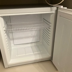 【ジャンク品】1ドア冷蔵庫の画像