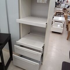 リユースのサカイ栃木店★ジモティ割あり★  食器棚 ホワイト W60×D52×H192 クリーニング済み TC9601の画像