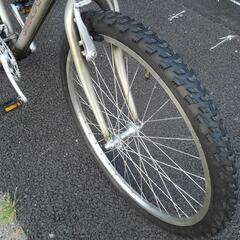 中古自転車３６３０　前後タイヤ新品！　ヴィンテージ　ジャイアント　ラガービール販促品　２６インチ　３×７段ギヤ　ワイヤー錠　ライトは付属していませんの画像
