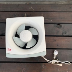 換気扇　動作確認済み！　4枚羽根 ホワイト