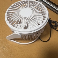 ダイソー卓上扇風機の画像