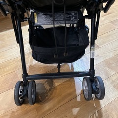 Combi A型ベビーカーメチャカルファーストαの画像
