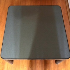 リバーシブルテーブルの画像