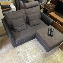 半額以下　LOWYAソファーの画像