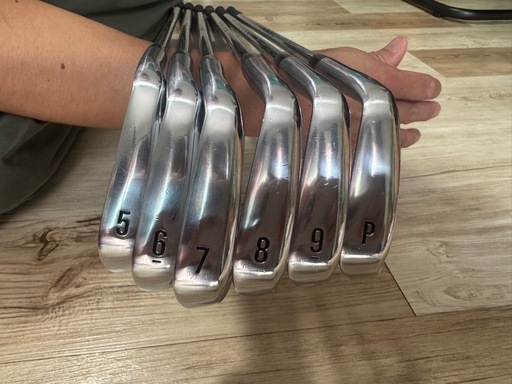 19日まで値下げ！Callaway X Forged メンズアイアンセット、N.S.PROシャフト、6本セット。