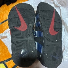 【本日限定】美品 
モアテン スニーカーの画像