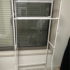 伸縮洗濯物上収納の画像