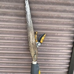 高枝切りバサミの画像