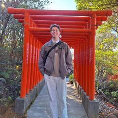 新しく福岡に来たアメリカ人です！！:)