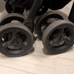 【本日限り50%オフ】apricaベビーカーの画像